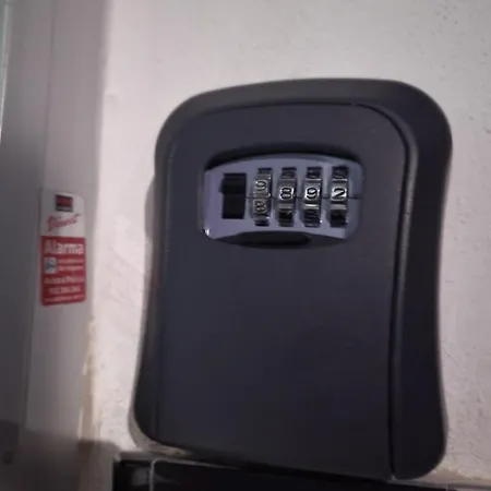 Casa Sara 1 公寓 *