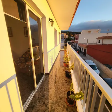 Appartement Casa Sara 1 *