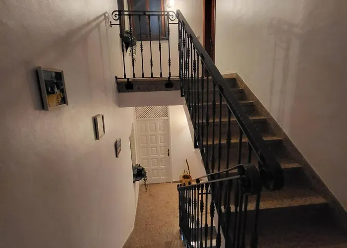 Apartment Casa Sara 1 *